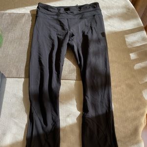 Black lululemon running leggings
